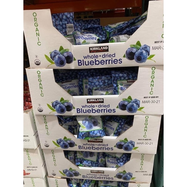 Việt quất sấy khô Kirkland Blueberries 567g