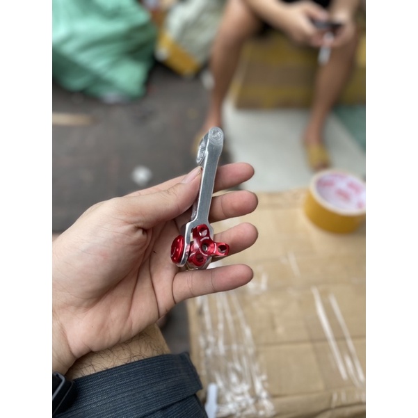 Càng Thắng Takegawa Nhôm CNC Núm đỏ