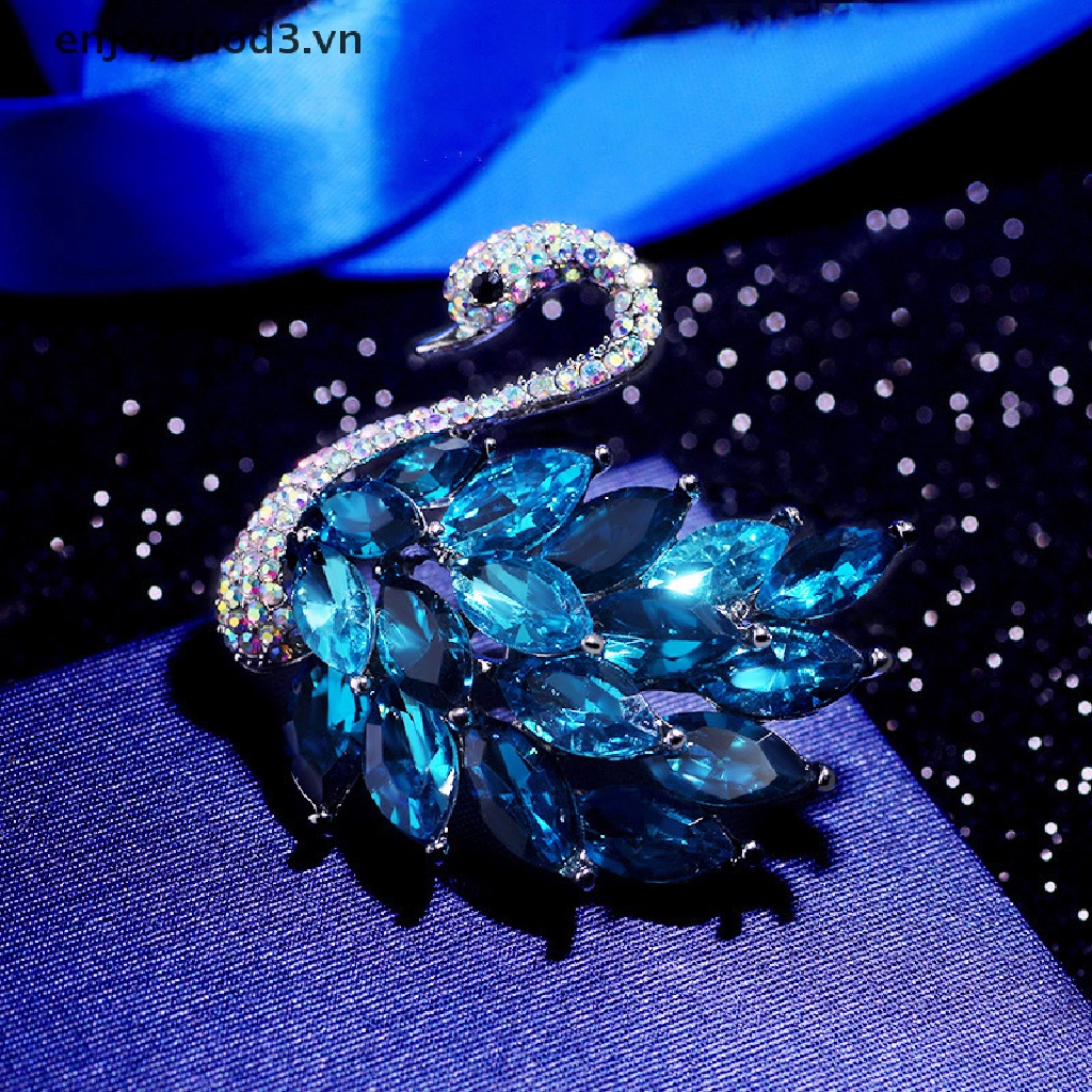 1 Huy Hiệu Cài Áo Hình Thiên Nga Đính Đá Thời Trang