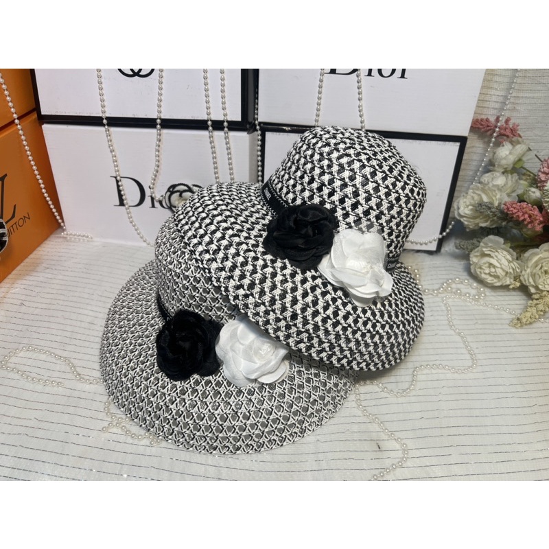 (Giá sỉ)Mũ cói đi biển kiểu chuông gắn hoa sang trọng