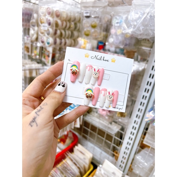 nailbox hồng đám mây + thỏ  thiết kế