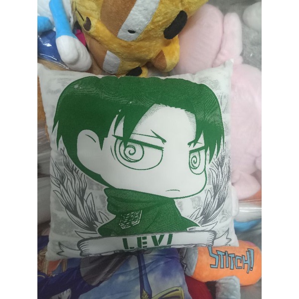 Gối bông các nhân vật