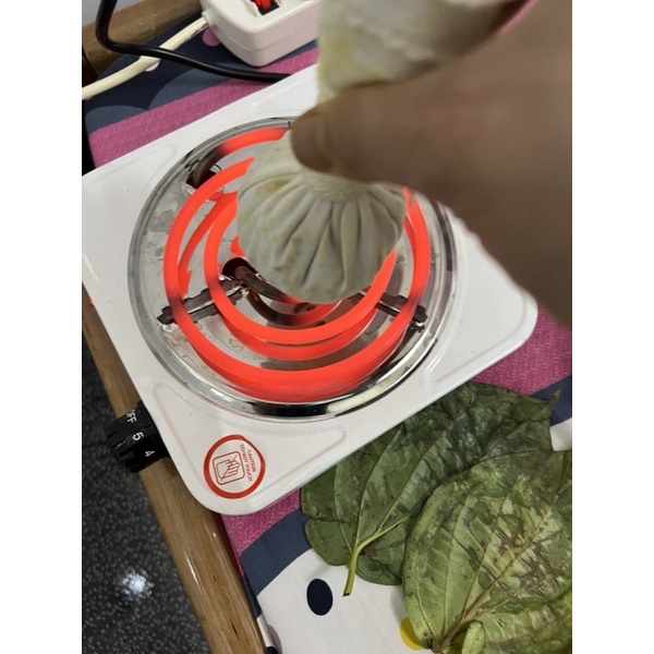 Cây Muối thảo dược chườm mắt