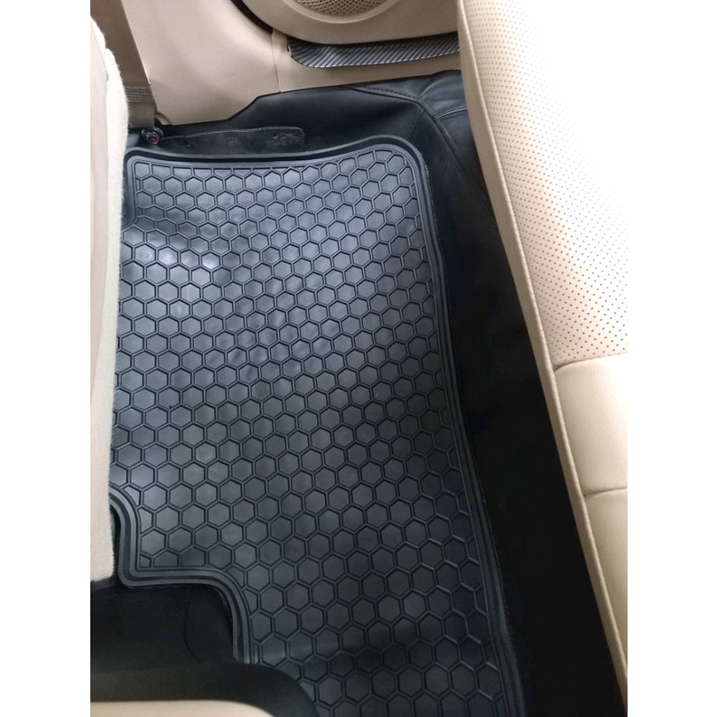 Thảm Lót Sàn Cao Su Không Mùi Chống Thấm Nước Cho Xe Toyota Vios Trước 2014 Và Sau 2014