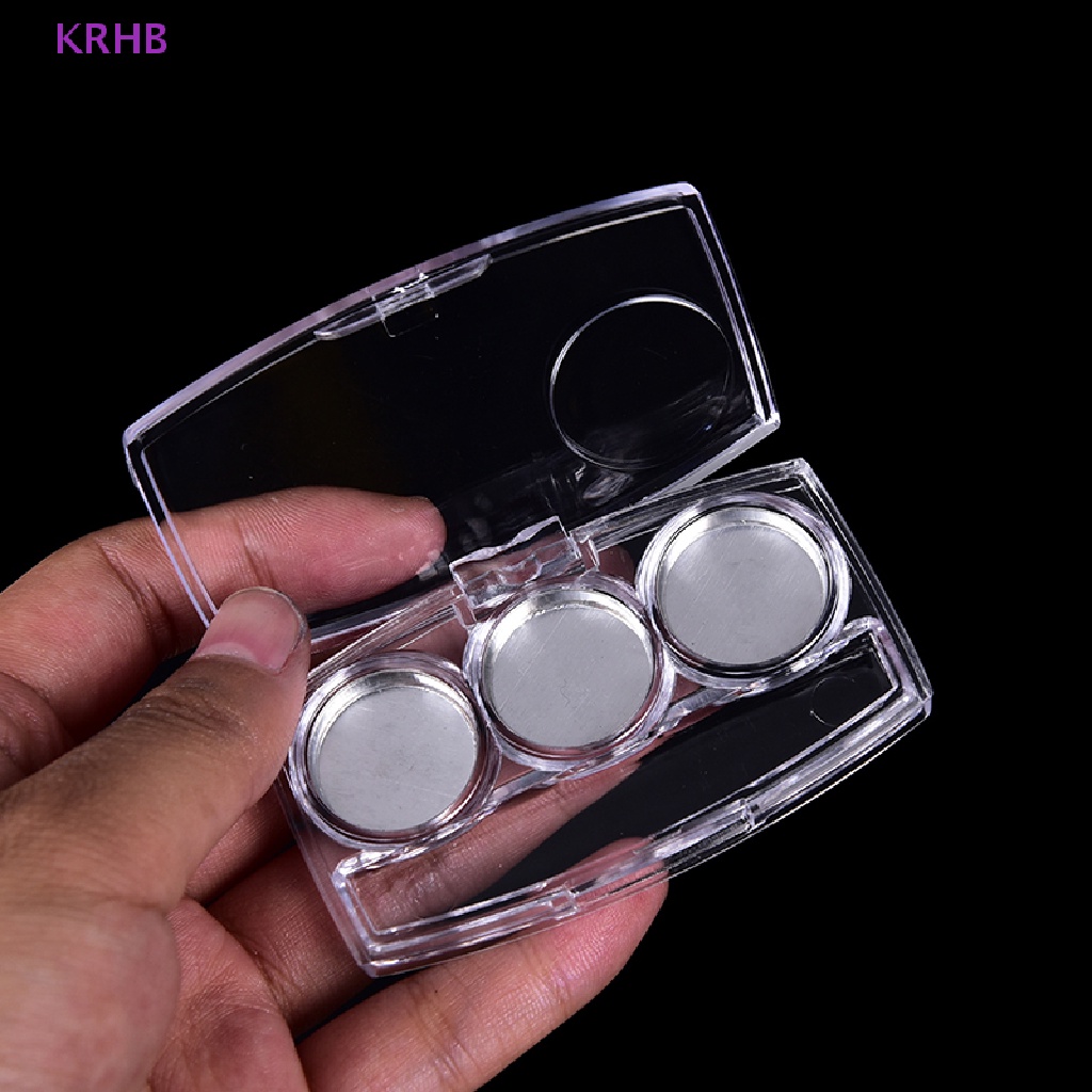 Bảng Phấn Mắt 3 Lỗ Rỗng Dùng Trang Điểm Chuyên Nghiệp