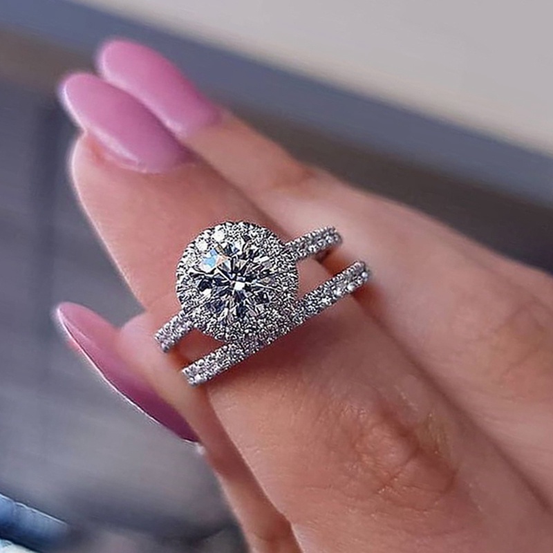 2 Nhẫn Đính Đá Thời Trang Sang Trọng