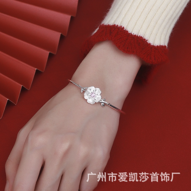 Vòng Đeo Tay Cuff / Lắc Tay Cuff Hoa Anh Đào Đính Đá Xinh Xắn Cho Nữ Sinh
