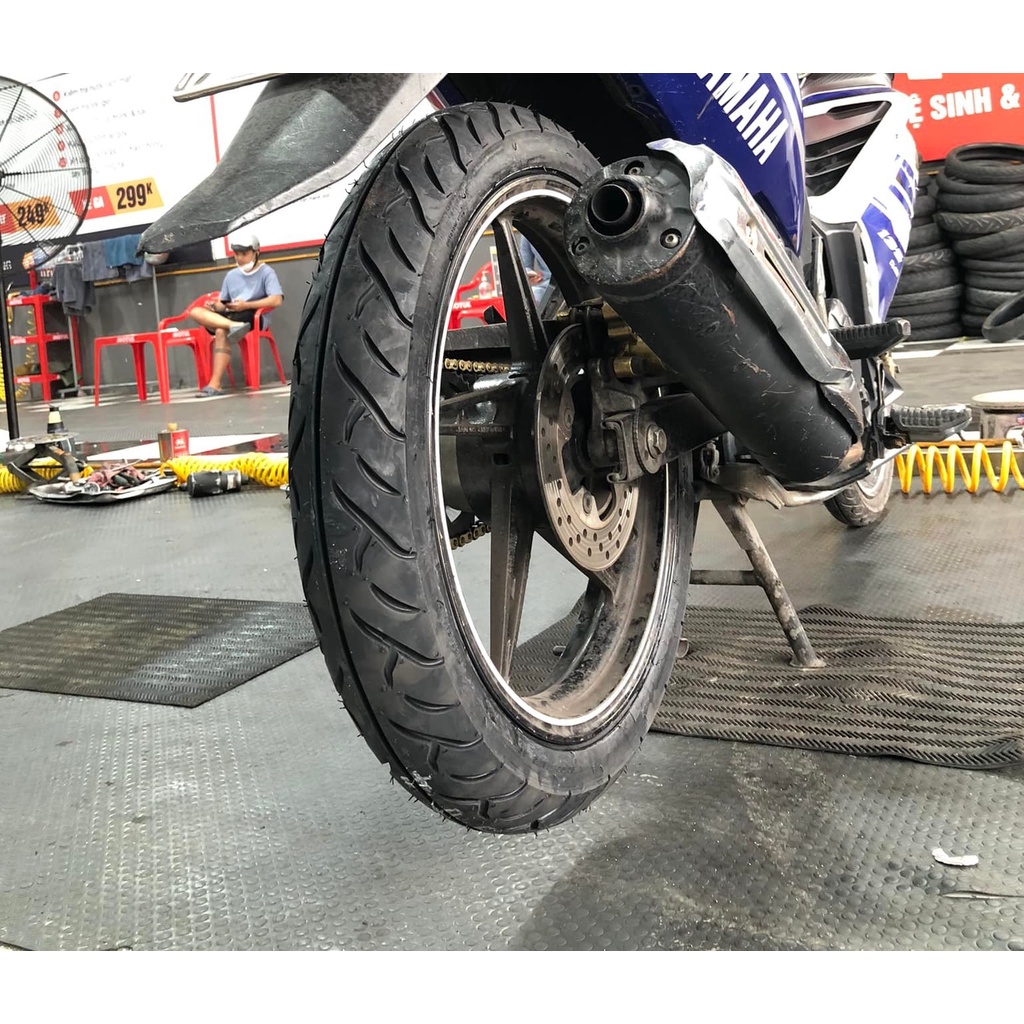 Vỏ Dunlop 90/80-17 gai TT902 hoặc 90/90-17 gai TT902