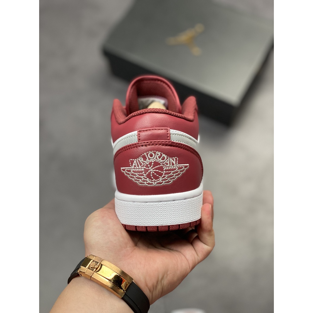 （Sản phẩm chính hãng）Giày thể thao nam nữ giày Nike Air Jordan 1 Low AJ1