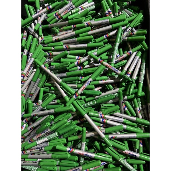 Combo 10 cái bút dạ bãi mực không xoá được