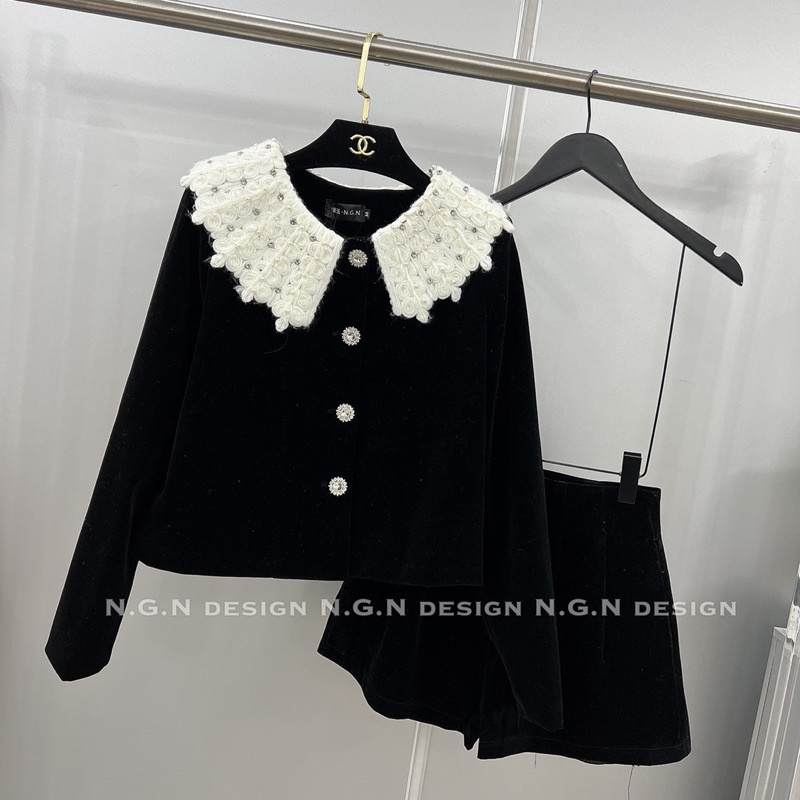 Set nhung đen cổ đính đá siêu đẹp NGN