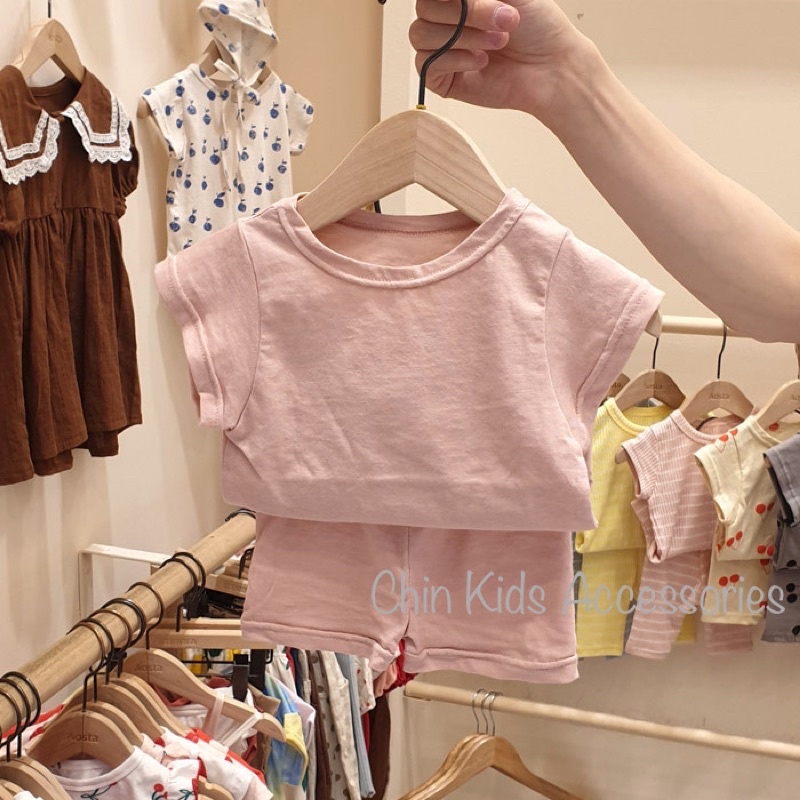 Bộ quần áo cotton trơn cổ tròn nhiều màu cho bé trai bé gái