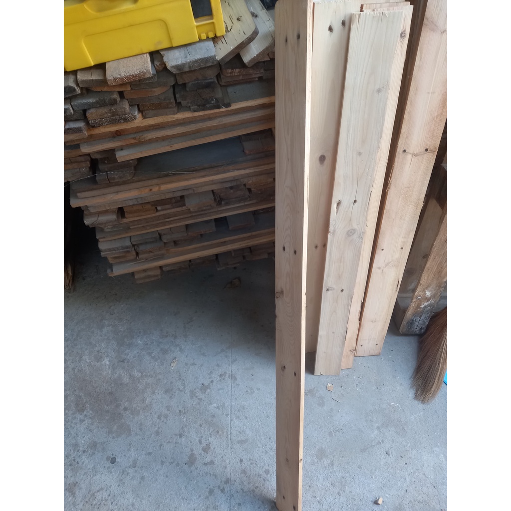 Thanh gỗ pallet dài 1,3m rộng 9cm dầy 1,4 cm loại 2