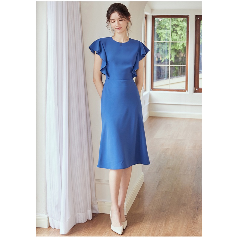 Đầm xanh trơn cổ tròn tay bèo dáng xoè nhẹ tối giản