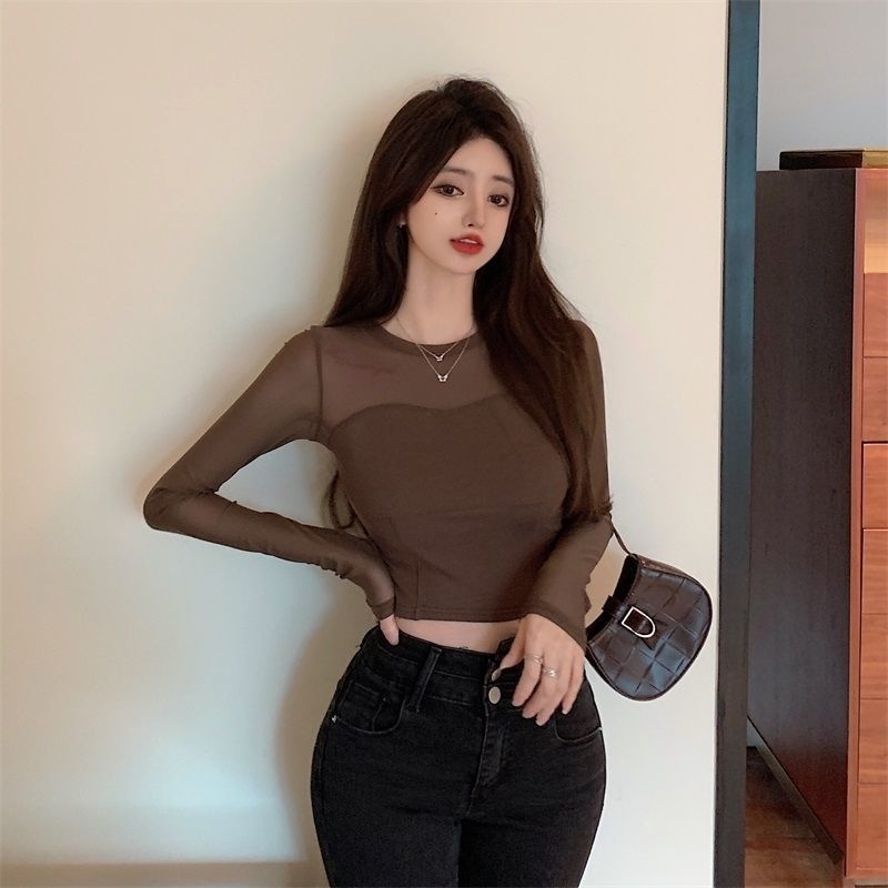 Áo Croptop Tay Dài Phối Lưới Form Ôm Phong Cách Quyến Rũ