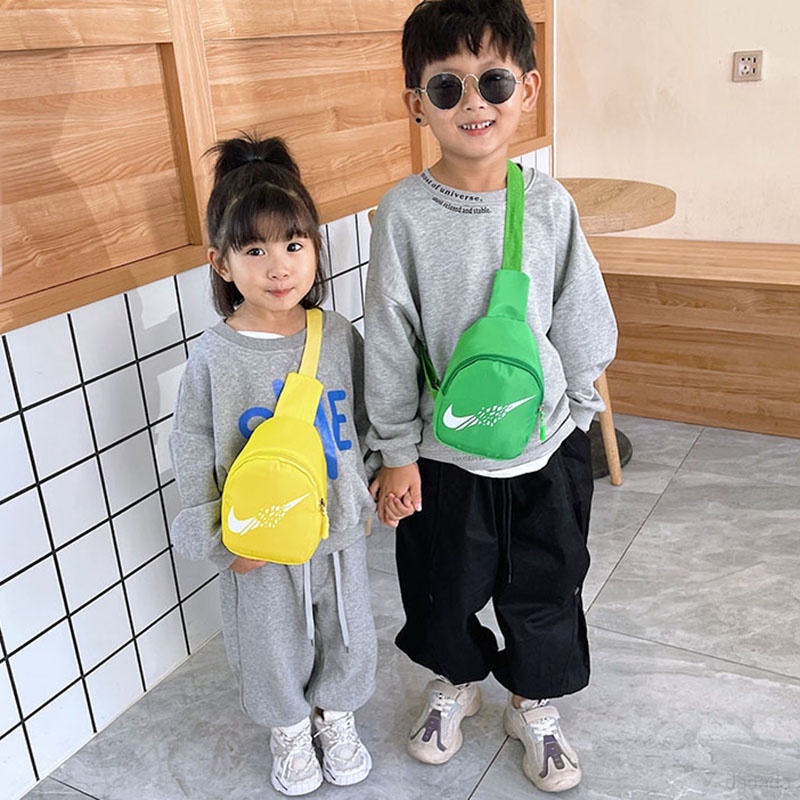 Túi Đeo Chéo Ngực Phong Cách Phương Tây Dễ Thương Cho Bé Trai Và Gái