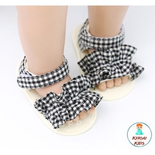 Sandal đính nơ tập đi cho bé gái