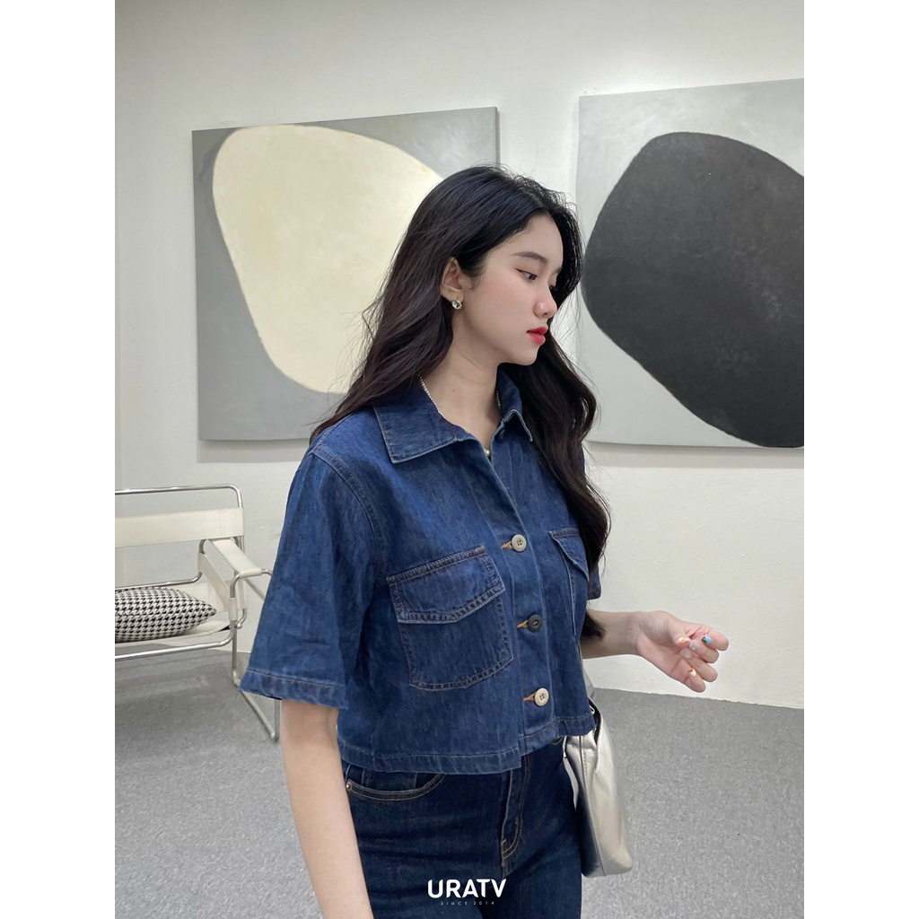 Áo sơ mi crop denim 3 nút chỉ nổi tay ngắn URATV