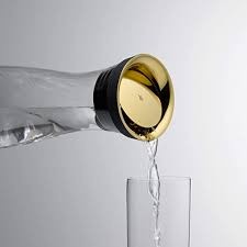 Bình thủy tinh WMF Wasserkaraffe Basic 1L (nắp vàng, đồng, xám)