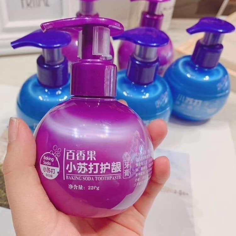 Kem đánh răng banking soda vị hoa quả chai 220gr