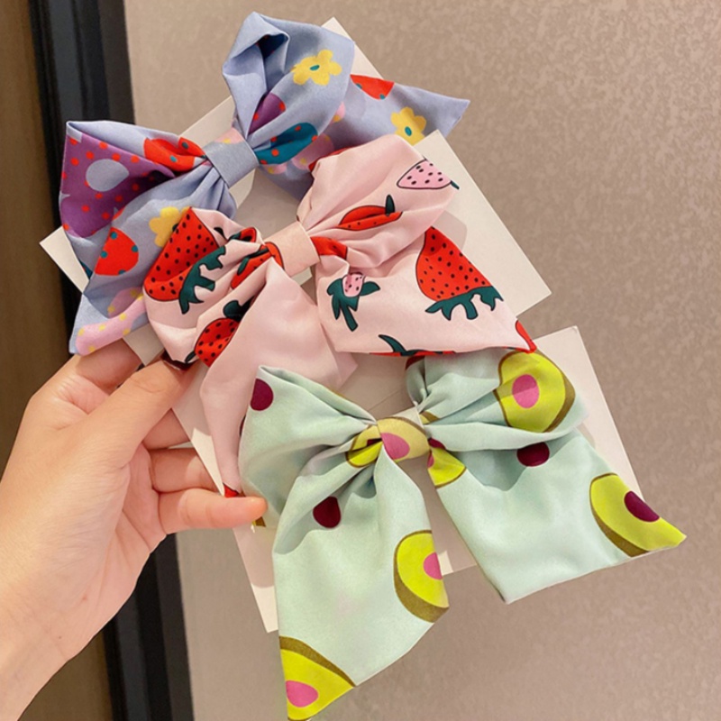 Kẹp Tóc Hình Nơ Họa Tiết Hoa / Dâu Tây Nhiều Màu Sắc Phong Cách Hàn Quốc Thời Trang Cho Nữ