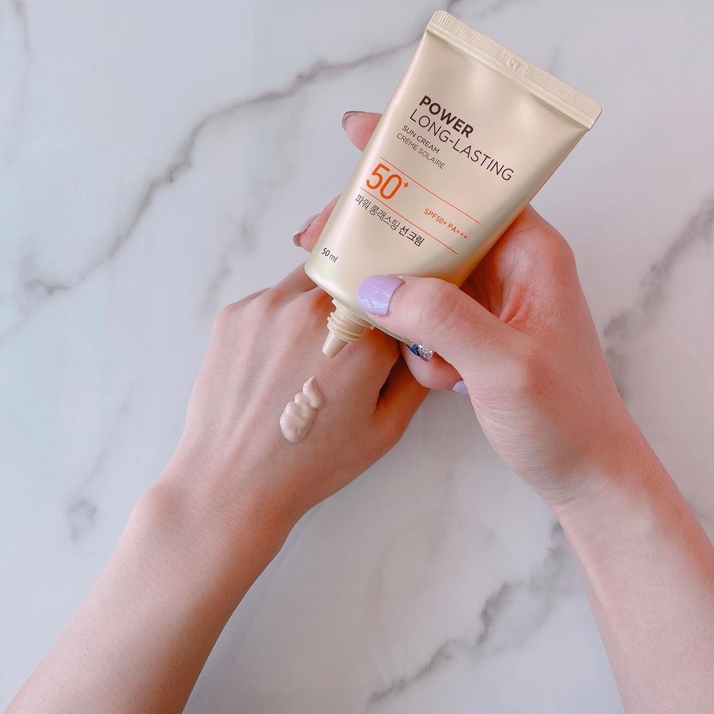 Kem chống nắng chống nước kiềm dầu dùng như kem lót The Face Shop Natural Sun Eco Power Long Last Sun Cream