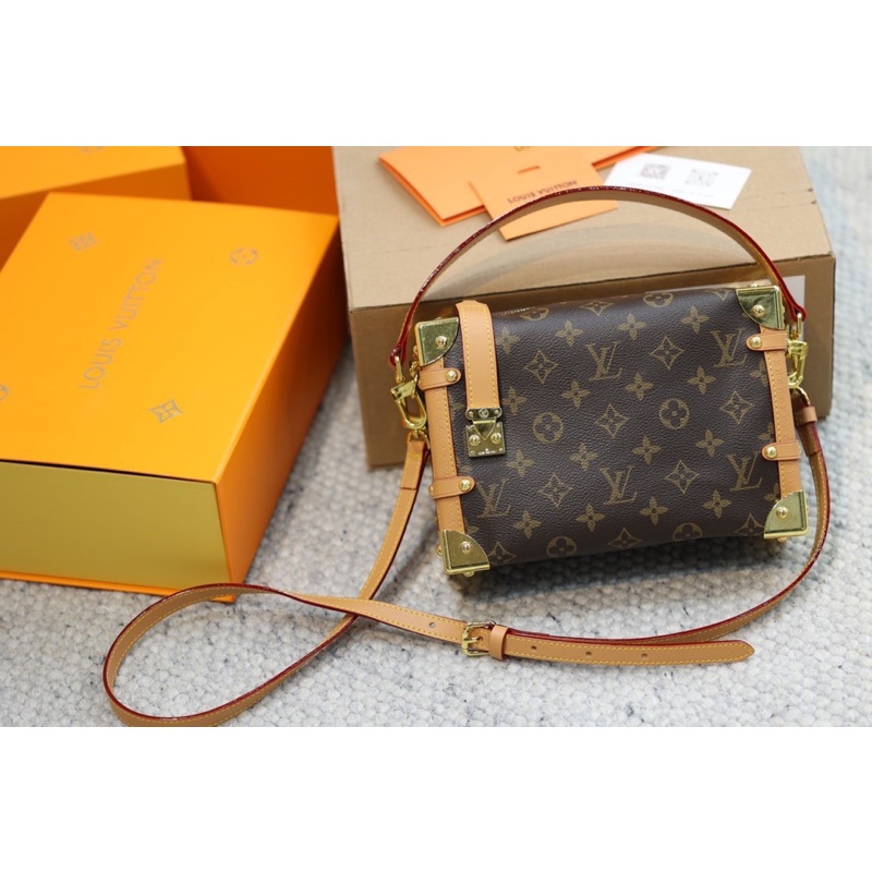 TÚI LV SIDE TRUNK SZ23