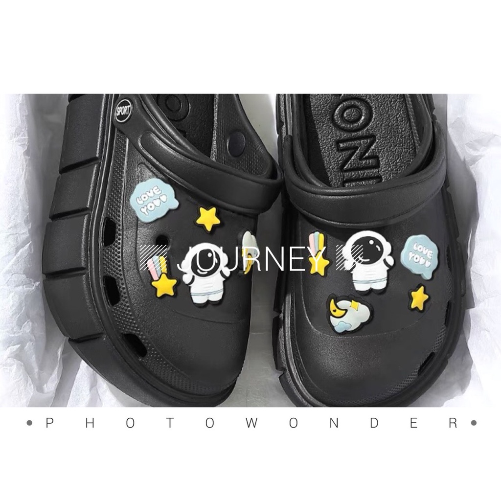 Sục Cross nữ độn đế Sticker sao hoả phi hành gia bắt mắt siêu hot Sandal nữ 7cm hình gấu thời trang