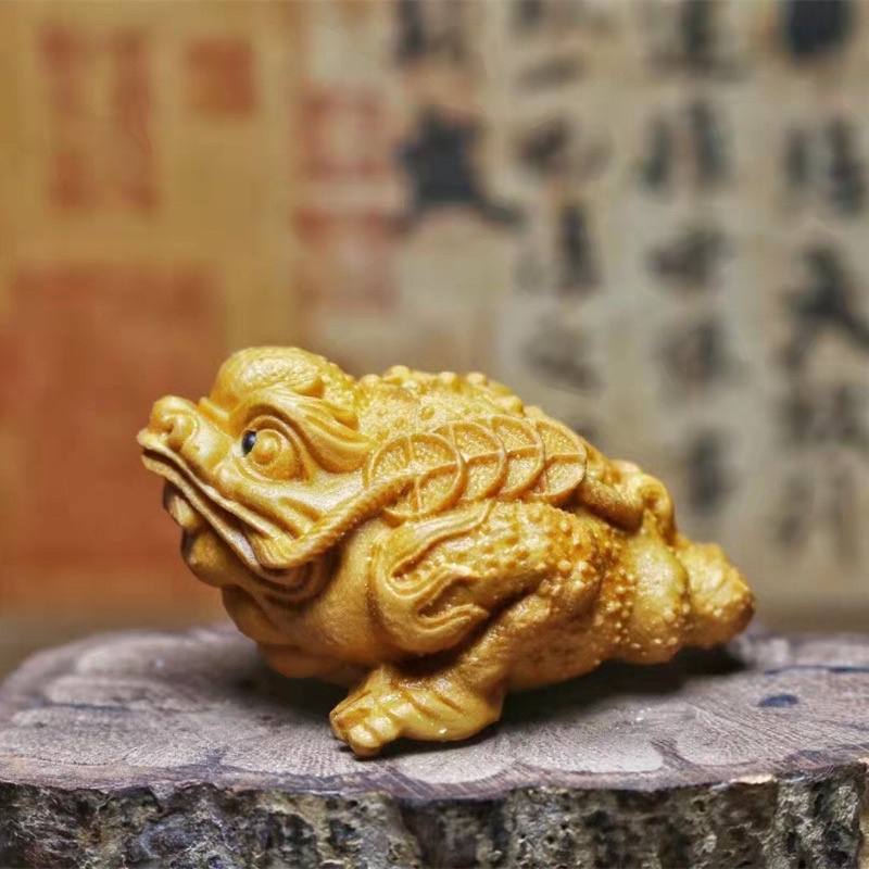 Tượng gỗ Thiền Thừ chiêu Tài lưng có Thất Tinh.