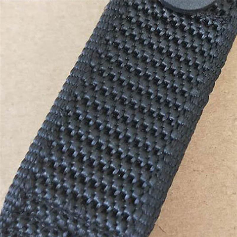 Móc Khóa Dây Lò Xo Gắn Đèn Pin An Toàn Màu Đen