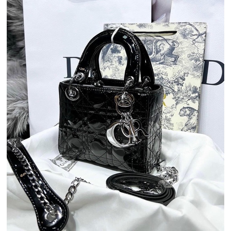 Túi di.o da bóng khoá bạc sang chảnh, túi có quai cầm tay dây đeo chéo đi làm đi chơi