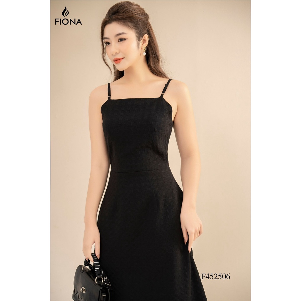 Đầm hai dây nữ Fiona dáng A họa tiết ô vuông nổi chất liệu xốp Hàn mềm rủ F452506