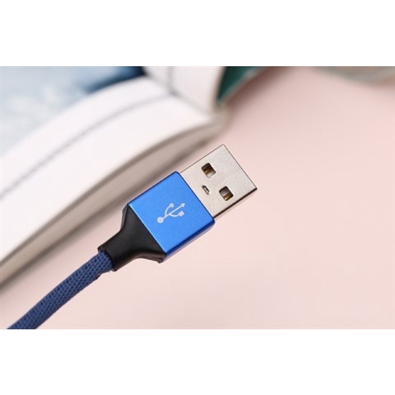 Cáp Lightning 2m eValu LTL-04X Xanh Navi