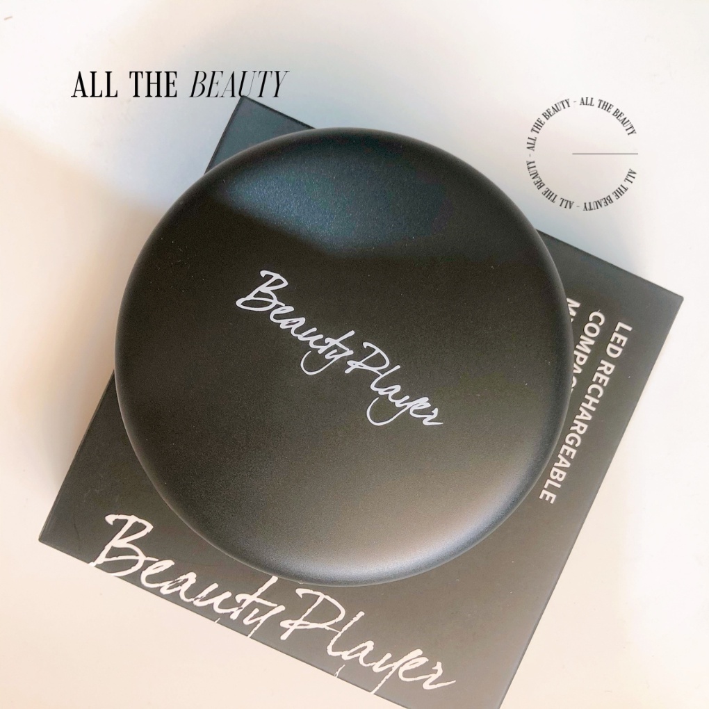 Gương Trang Điểm Cầm Tay Tích Hợp Đèn Led Beauty Player