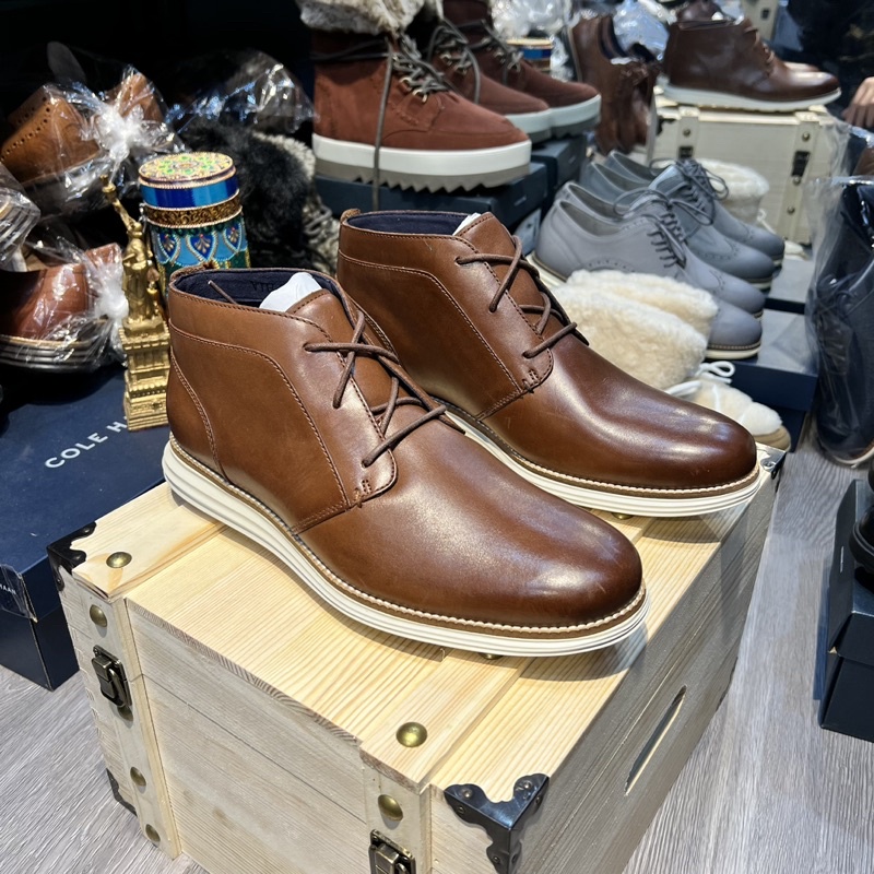 Cole haan chukka boot