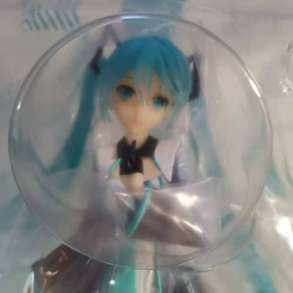 Mô Hình Nhân Vật Hatsune Miku Phiên Bản Mới Đáng Yêu