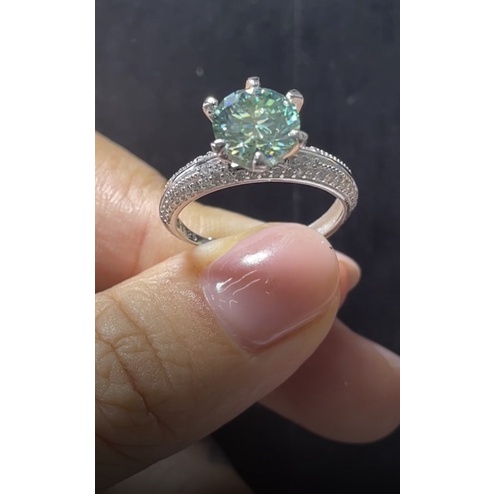 Nhẫn Moissanite Green