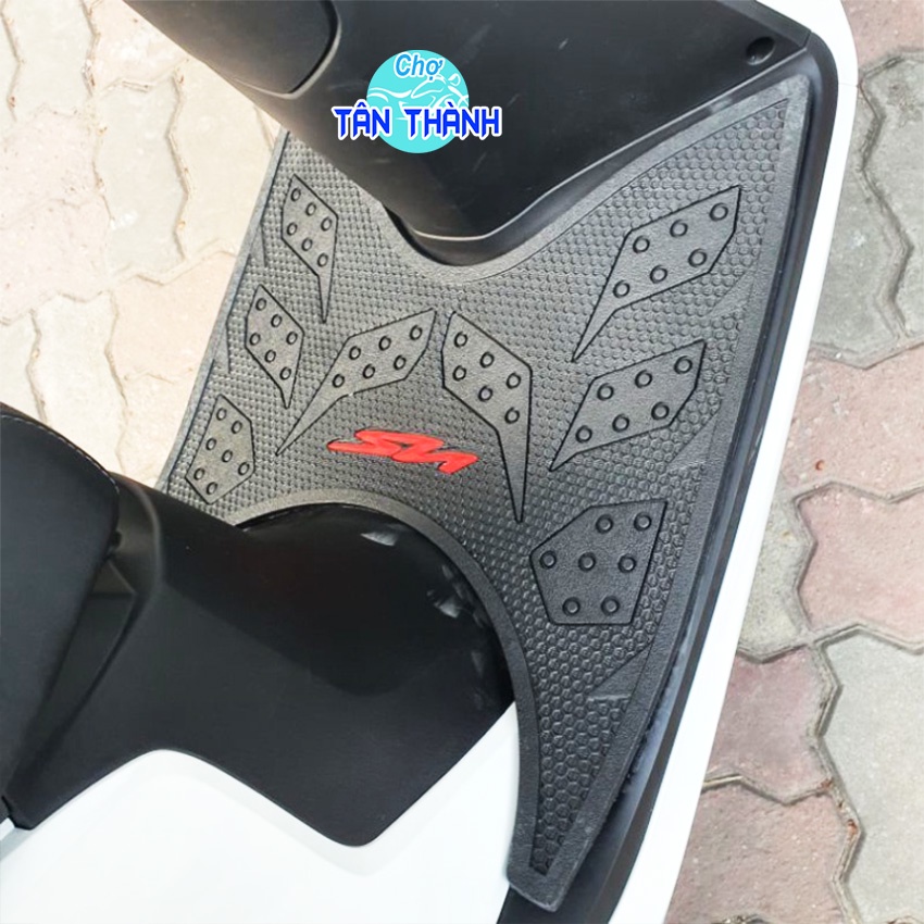 Thảm lót để chân xe Sh Việt năm 2020-2021-2022 dòng 125i 150i, tấm trải sàn thảm gác chân cao su No 155