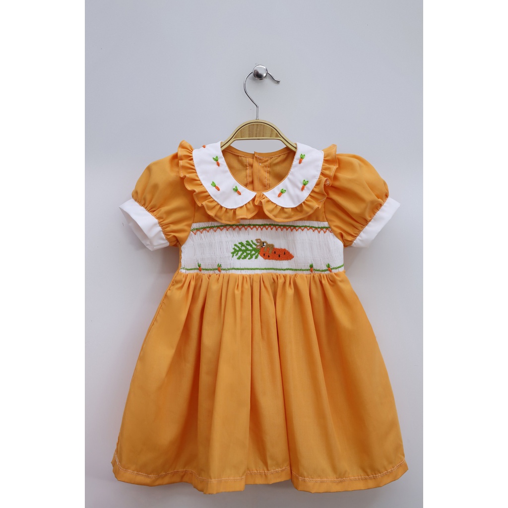 ĐẦM SMOCK THỎ CÀ RỐT