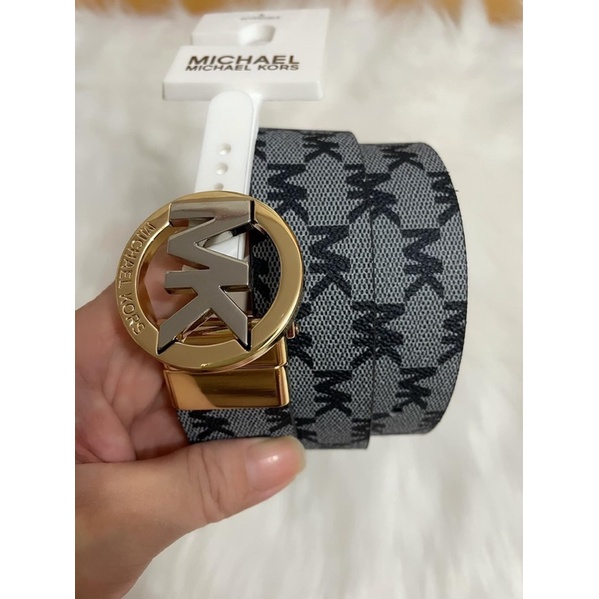 ❄️Dây nịt MK  💎size S 💎Bản 3cm 💎Khoá xoay xài được 2 mặt dây thành 2 kiểu , dễ phối đồ ,đi làm hay đi chơi đều rất đẹp