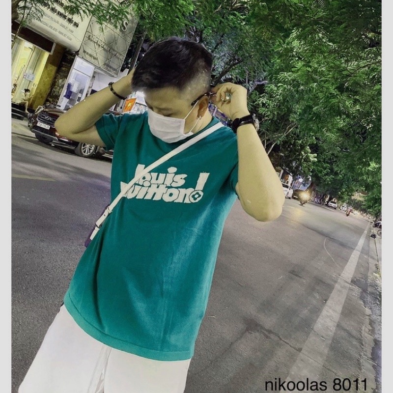 Deal 1k Áo thun LV.02, Ni.Ke, PU.MA  in chữ Luois.Vuitton LV Decal Trắng Đen tay lỡ form rộng Vải Cotton dành cho nam nữ