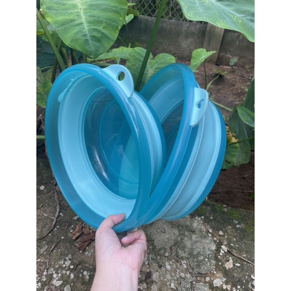 Thau trộn mồi gấp gọn thông minh