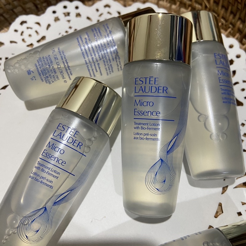 Thanh lý Nước thần Estee Lauder Micro Essence Skin Activating Treatment Lotion