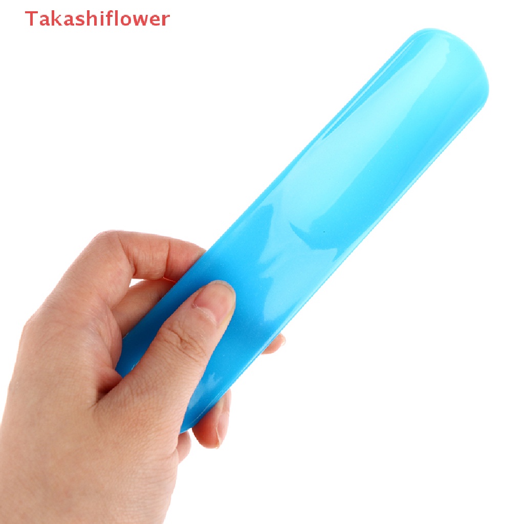 (Takashiflower) Dụng Cụ Hỗ Trợ Nâng Giày Bằng Nhựa Dẻo Chắc Chắn Hình Muỗng