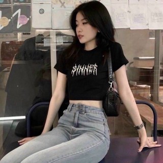 Áo croptop tay ngắn hoạ tiết in chữ sinner tôn dáng body