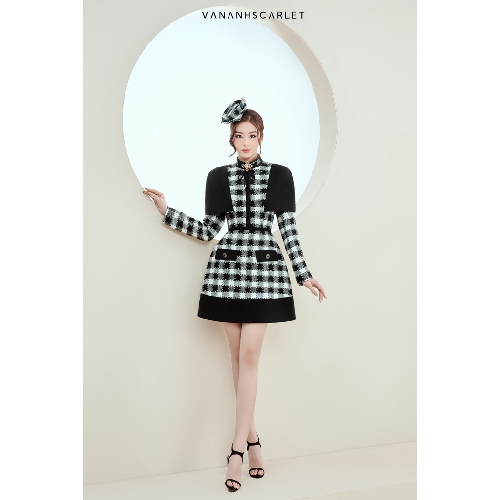 Đầm nữ VANANHSCARLET dạ tweed kẻ caro V118F22