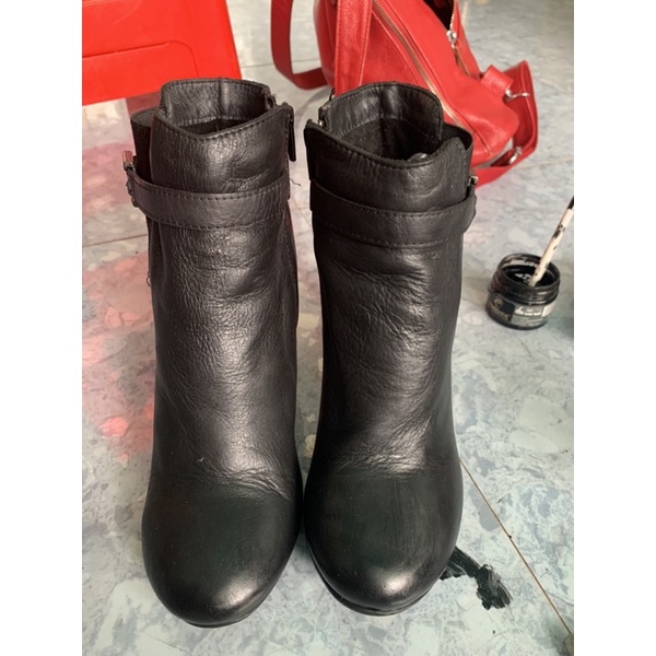 Bốt da thật sz 38