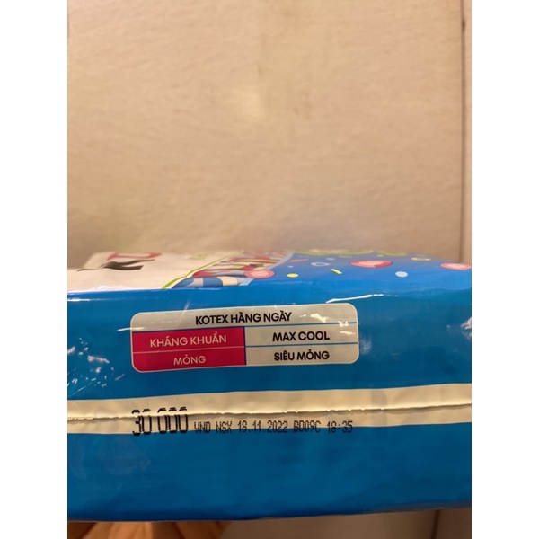 [ Tặng thêm 2 miếng ban ngày ]Băng Vệ Sinh Hằng Ngày Kotex Hương Tự Nhiên 40 Miếng