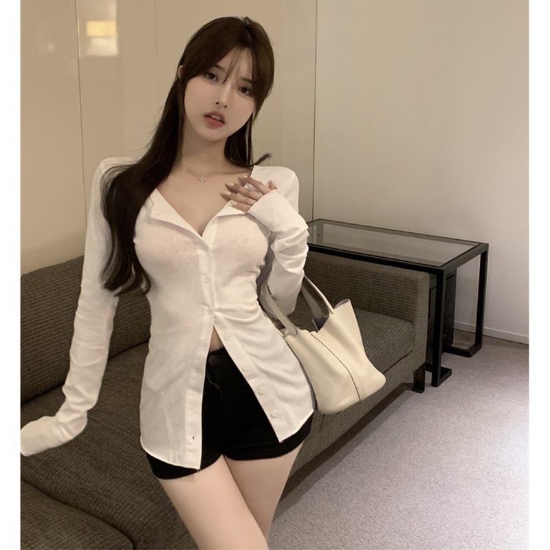 Áo Thun Tay Dài Cổ Chữ V Form Ôm Phong Cách Vintage Hàn Quốc