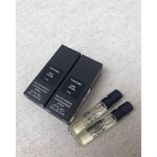 Nước hoa TomFord OudWood Dành Cho Nam 2ml